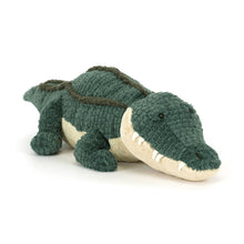  Peluche crocodile Allexi Alligator Jellycat verte posée au sol