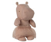 Peluche hippopotame rose en lin avec jupe Maileg Safari Friends