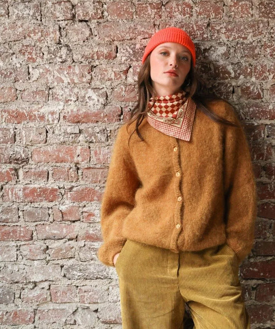 Foulard carré rouge et écru Damier Grenat Bellemme – motif damier chic