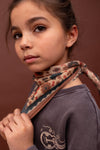 Petit foulard Farzana Boléro Macadamia Apaches Collections, 50 × 50 cm – autre vue