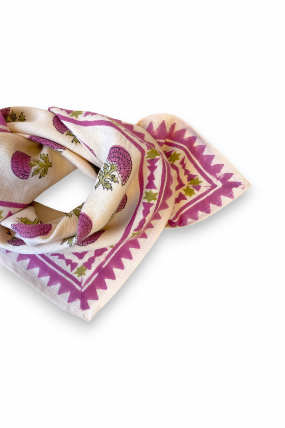 Foulard Florets Macadamia Apaches Collections. Look Matchy-matchy.