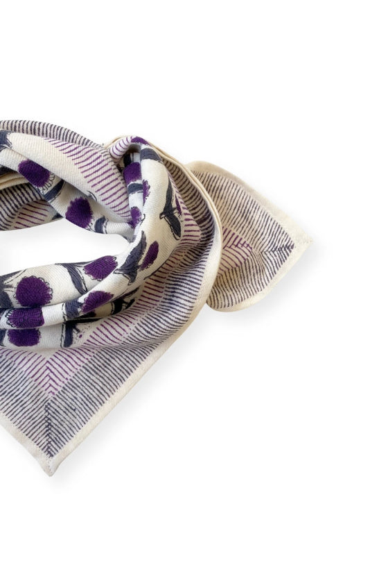 Petit foulard Manika et grand foulard Latika Lotus Orage Apaches Collections.