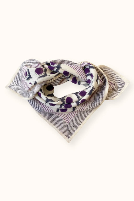 Petit foulard Manika et grand foulard Latika Lotus Orage Apaches Collections.