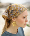 foulard femme fleuri moutarde scarlett gold foulard bohème chic carré cheveux cou 50x50 100x100 cm