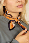 Petit foulard Lalavido Pistil Bombay Apaches Collections viscose motif floral terracotta