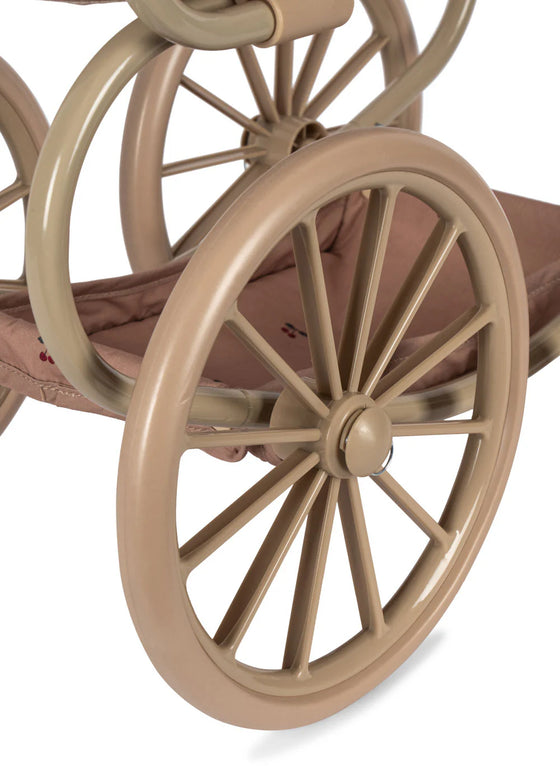 Petit landau pour poupée motif Cherry Blush matelassé – Konges Sløjd
