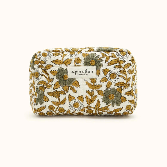 Petite trousse de toilette Gaya Coeur Macadamia Apaches Collections.