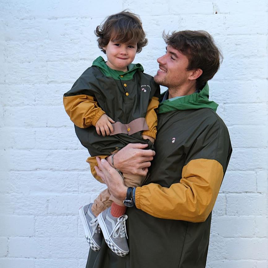  Poncho de pluie kaki enfant et adulte Poule Party.