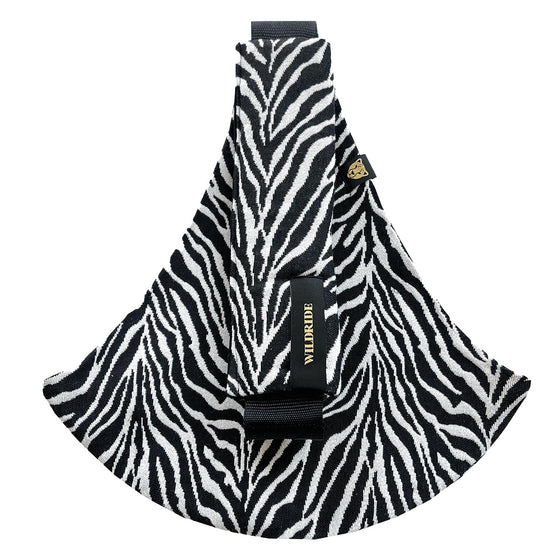 Porte-bébé ergonomique motif zèbre noir et blanc Wildride