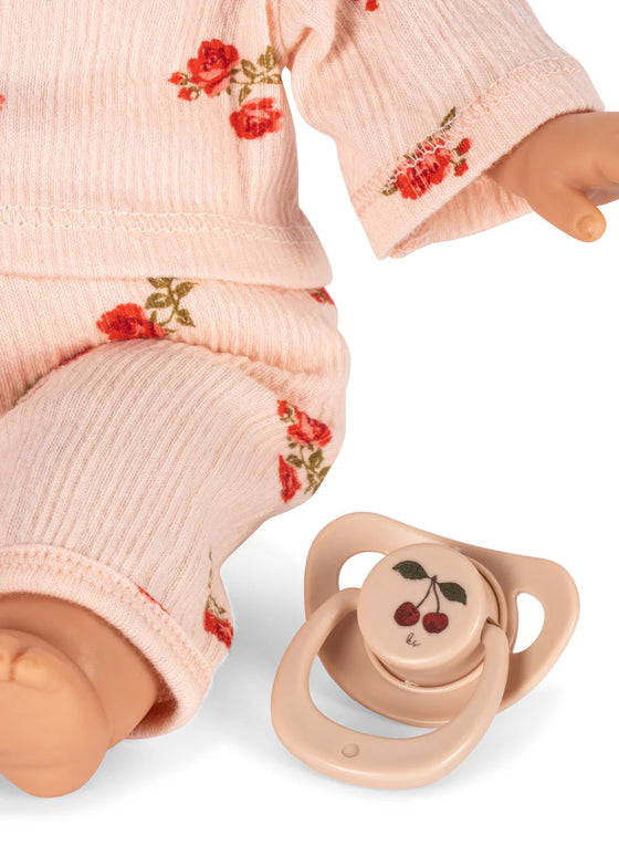 Poupée Elisa Rosie Blush Konges Slojd avec pyjama fleuri et tétine