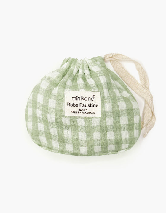 Robe Vichy Vert Faustine avec manches ballons et bandeau assorti en gaze de coton pour poupées Babies Minikane – tenue élégante pour poupée