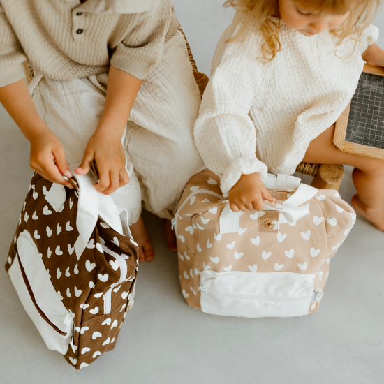 Sac à dos enfant coeurs Atelier Wagram – Pratique et tendance pour l’école et les sorties