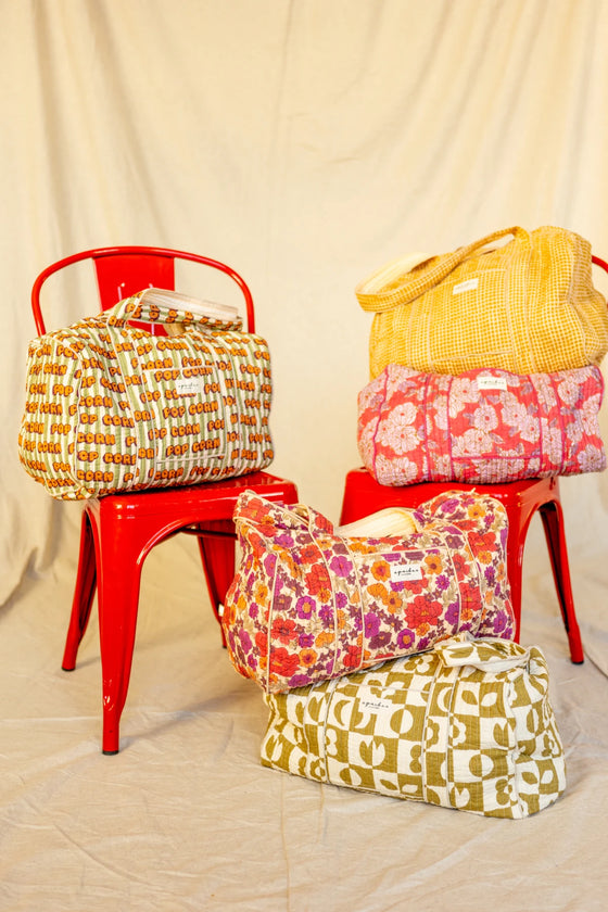 Sac Buddha Apaches Joy fleuri – sac week-end matelassé coton fleuri rose violet