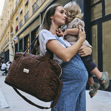  Sac à langer 24/48h léopard noir Bebel.