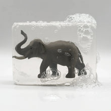  Savon transparent pour enfant avec figurine éléphant surprise à l’intérieur