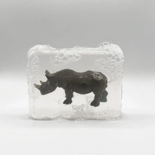  Savon transparent pour enfant avec figurine rhinocéros surprise à l’intérieur