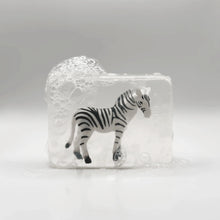  Savon transparent pour enfant avec figurine zèbre surprise à l’intérieur
