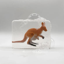  Savon transparent pour enfant avec figurine kangourou surprise à l’intérieur