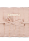 Set puériculture poupée Cameo Rose Konges Slojd avec bavoir, lange et couche