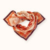 Petit foulard carré Mamavida Mummy Fire Apaches – cœurs rouges et bord bordeaux