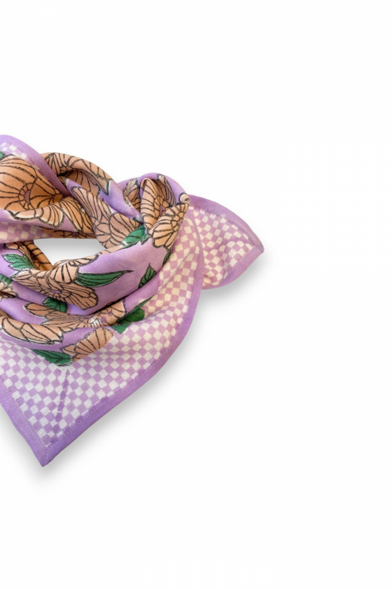 Foulard Bloom Lavande Apaches Collections. Look Matchy-Matchy.