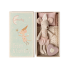 Souris Fée des Dents Maileg avec boîte rose en forme de cœur, poupée miniature en tissu dans sa boîte d’allumettes