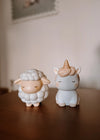 Squishy Mouton Laineux Mrs Ertha jouet sensoriel enfant à presser