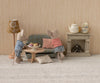 Table basse ovale Maileg en bois – mobilier miniature pour maison de poupée