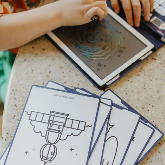 Tablette à dessin bleu nuit Kidydraw Mini Galaxie – Kidywolf, avec illustrations spatiales