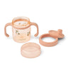 Tasse à bec Kyla en triant 280 ml Peach Sea Shell Liewood.