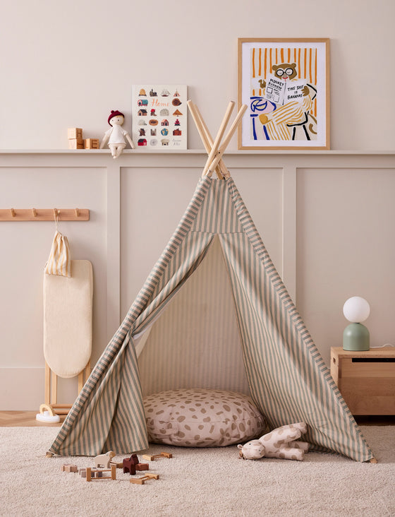 Tente tipi stripe Kid's Concept.