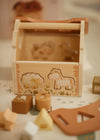 Tiny Barn Mrs Ertha puzzle éducatif ferme avec animaux et formes à encastrer