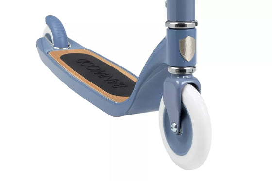 Trottinette 2 roues Banwood bleu - trottinette enfant design avec panier en osier