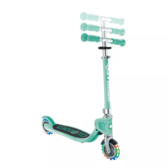 Trottinette 2 roues lumineuses Globber Junior Menthe