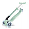 Trottinette 3 roues lumineuses vert pistache Globber