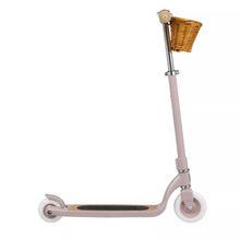  Trottinette 2 roues Banwood rose - trottinette enfant design avec panier en osier