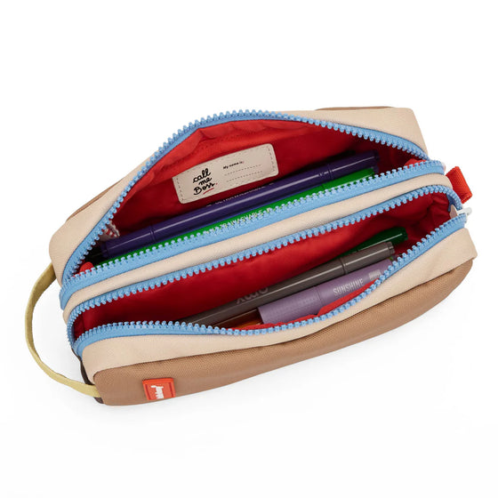 Trousse Hello Hossy Mini Walnut beige et marron avec deux fermetures zippées bleues