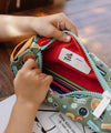 Trousse scolaire Hello Hossy motif Smiley colorée