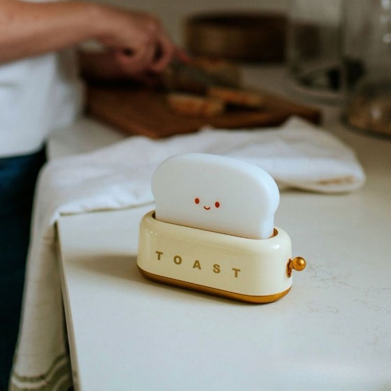 Veilleuse rechargeable toaster jaune avec tranche de pain lumineuse – Mary’s