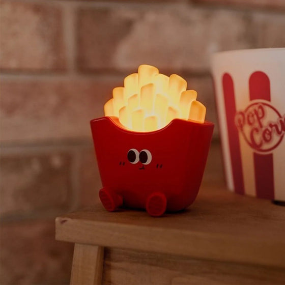 Veilleuse rechargeable en forme de frites jaune et rouge avec visage mignon pour chambre enfant