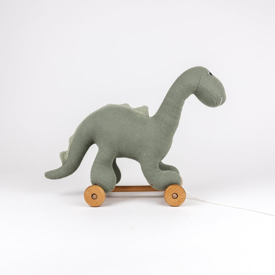 Jouet à tirer dinosaure vert en tissu avec roues bois – Victor le dinosaure Egmont Toys