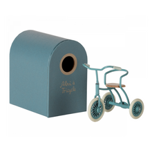  Tricycle dans son abri - Blue Petrol - Maileg