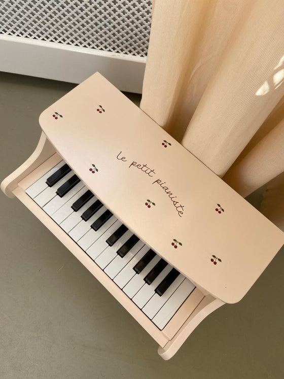 Petit piano en bois pour enfant - Cerises - Konges Slojd
